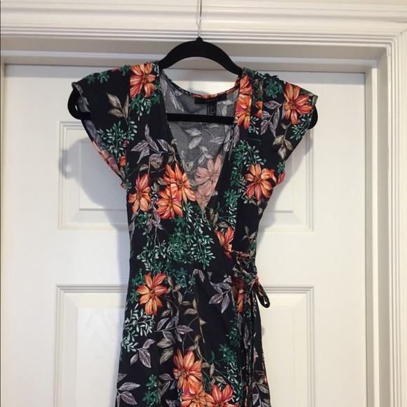 🤗 SOLD on eBay 🤗 Wrap dress - Picture 4 of 6